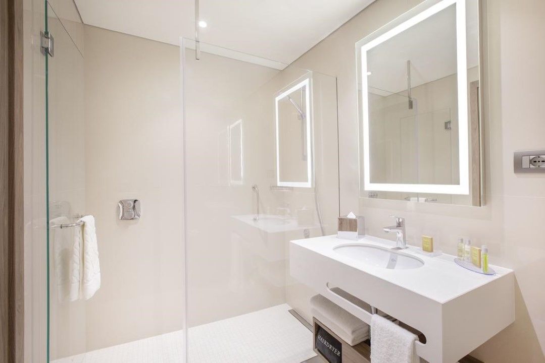 Nh Potsdamer Platz Hotel 4*